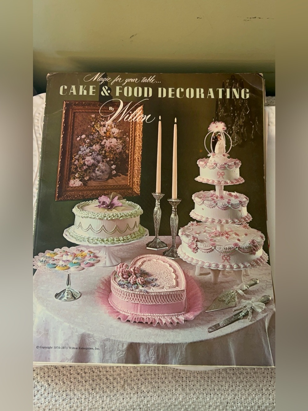 Vintage Wilton Cake & Food Decorating Magazine x 2 1970s issues